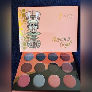 Juvia's Place Nubian 3 Coral palette